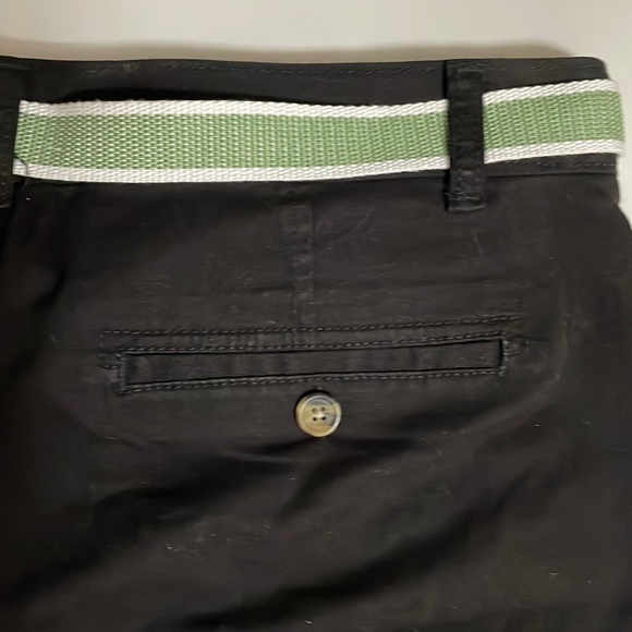 COPY - Dockers shorts size 6 with D Ring Belt - Picture 7 of 9